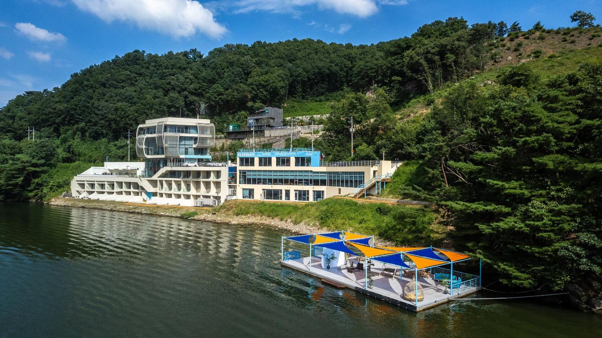 Gapyeong Suiteian Hotel&Resort Exterior photo