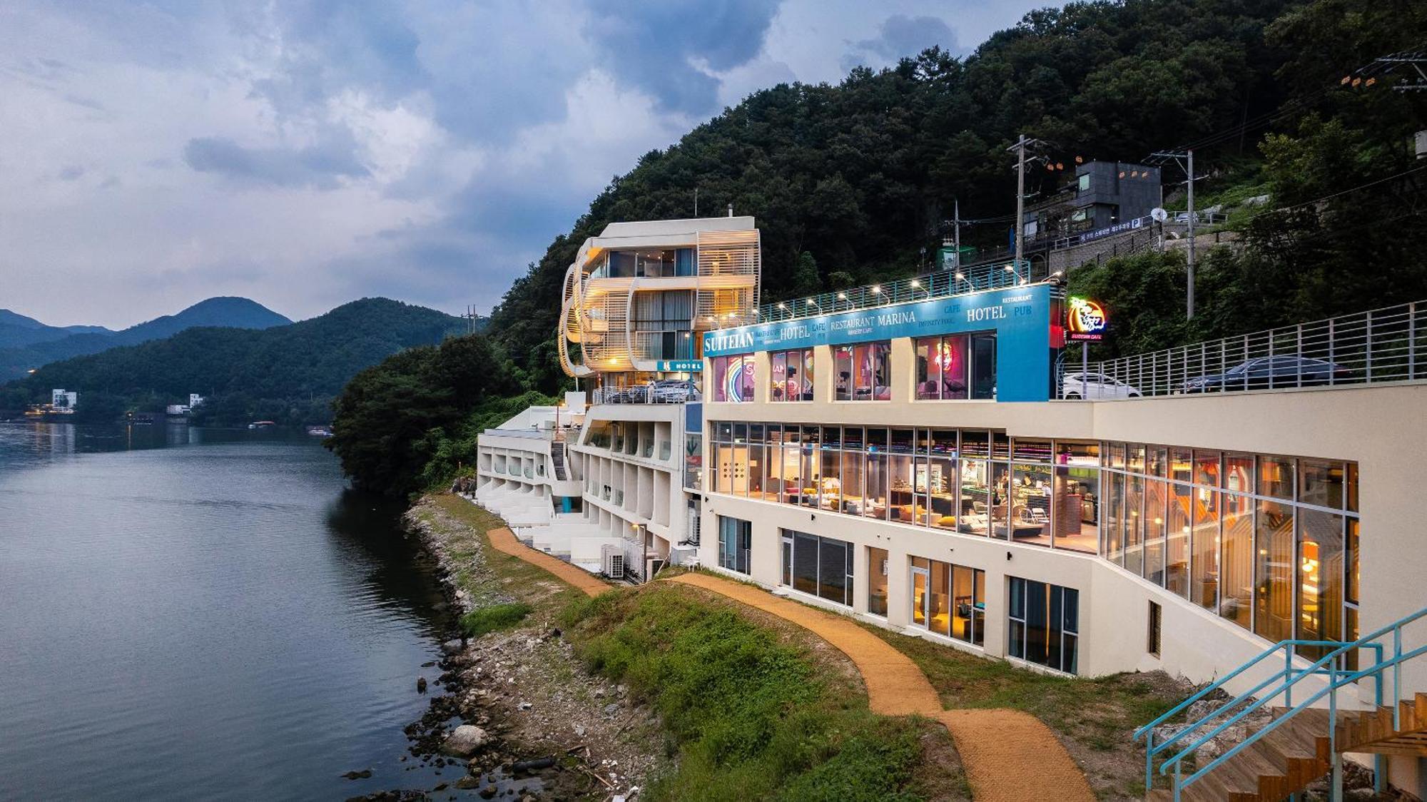 Gapyeong Suiteian Hotel&Resort Exterior photo